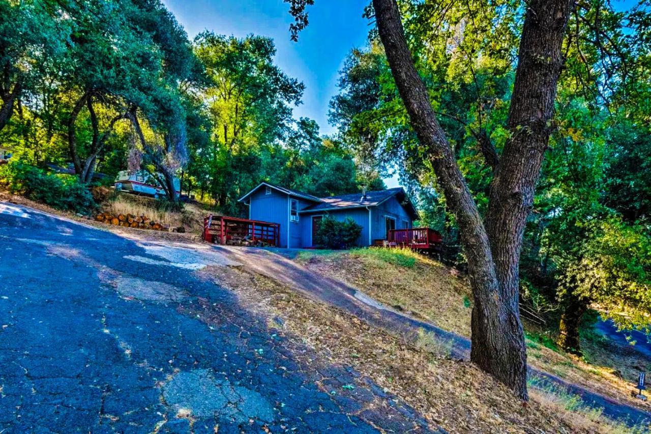 New! Cozy & Secluded House W/Deck - Near Yosemite! Villa Tuolumne Bagian luar foto